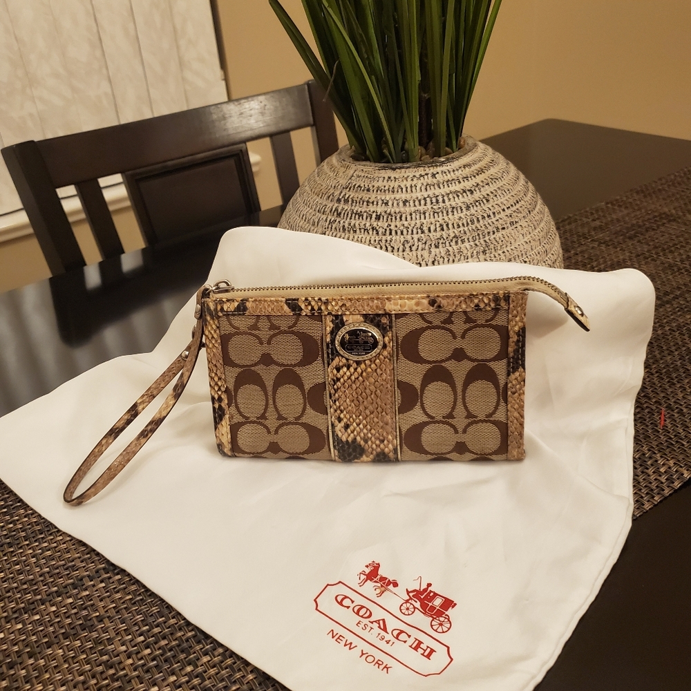 Coach Wristlet
